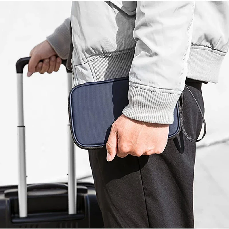 Lichtgewicht familie reispaspo - Travel Organizer Men recensie en prijs